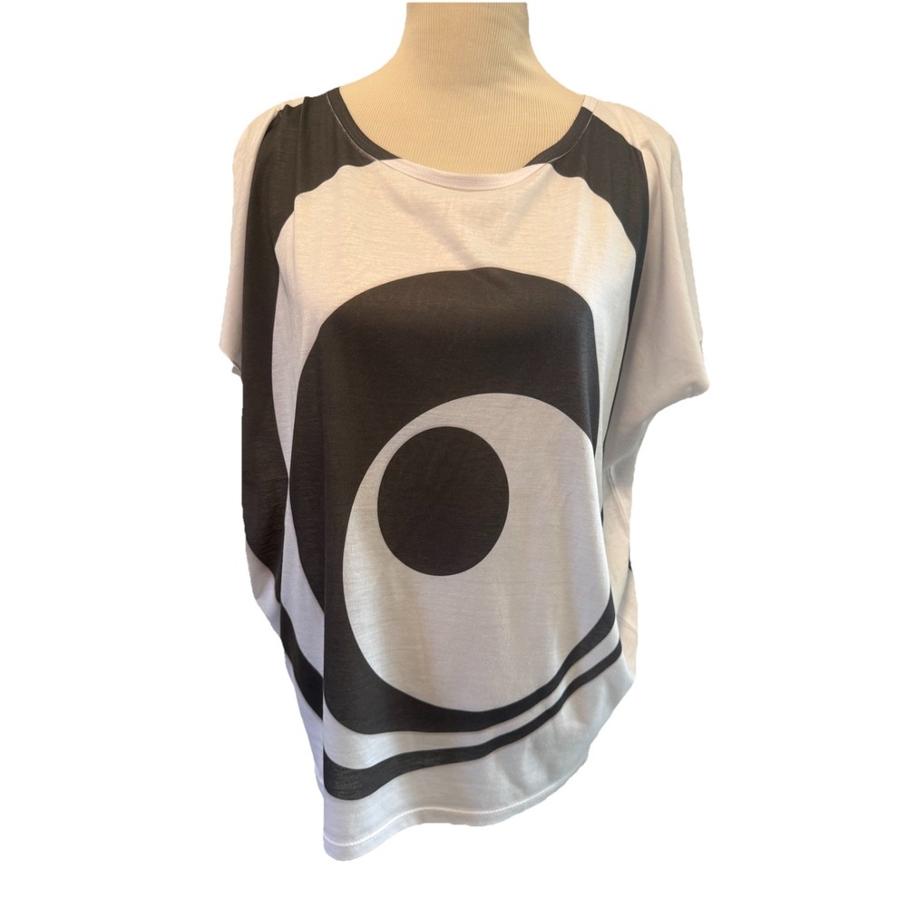 Go Couture White & Black Oversized‎ T-Shirt SIZE M